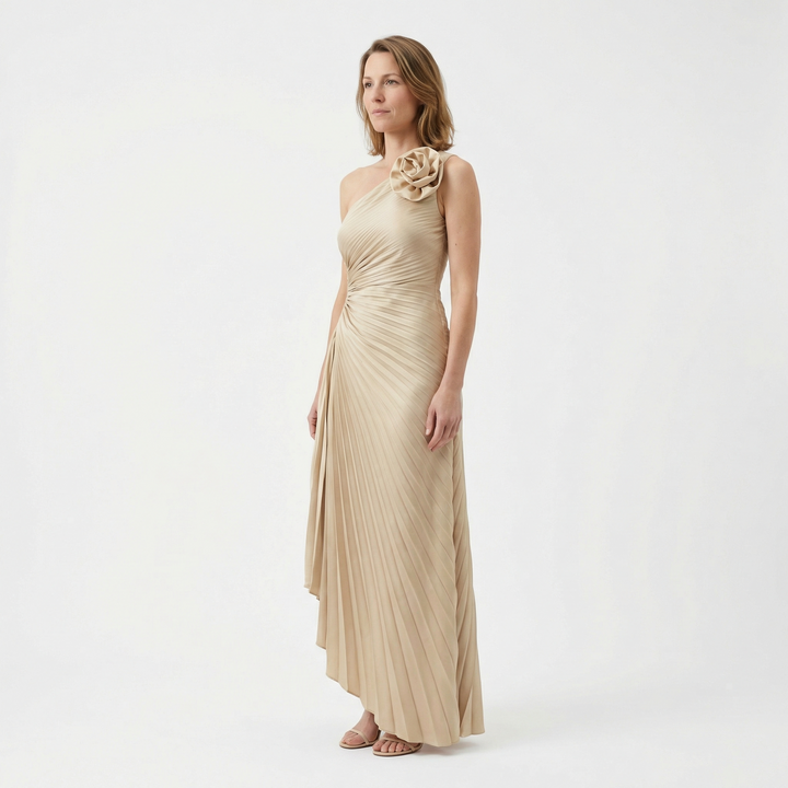 Elegante Geplooide Maxi Jurk met Schouderdetail